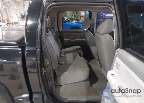 2006 Dodge Dakota Slt z USA, uszkodzony, nr VIN 1D7HW48K26S508715